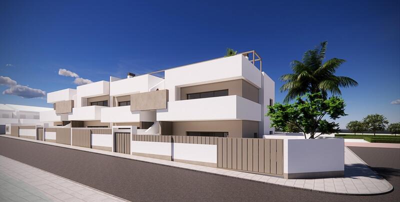 Townhouse for sale in Pilar de la Horadada, Alicante
