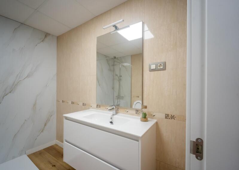 2 Schlafzimmer Appartement zu verkaufen