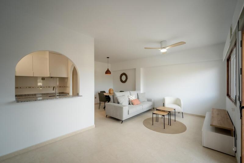 2 bedroom Apartment for sale