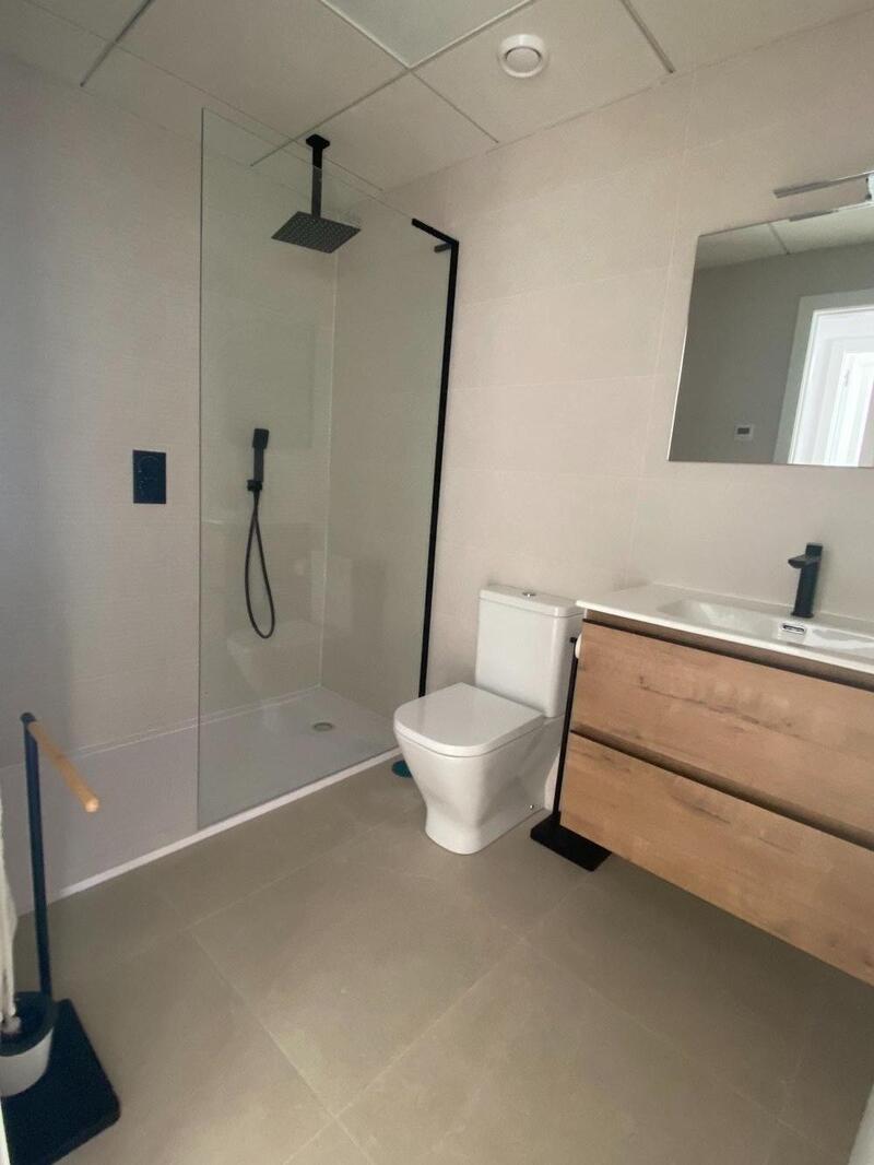 2 Schlafzimmer Stadthaus zu verkaufen