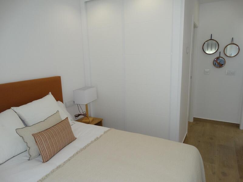 2 Cuarto Adosado en venta
