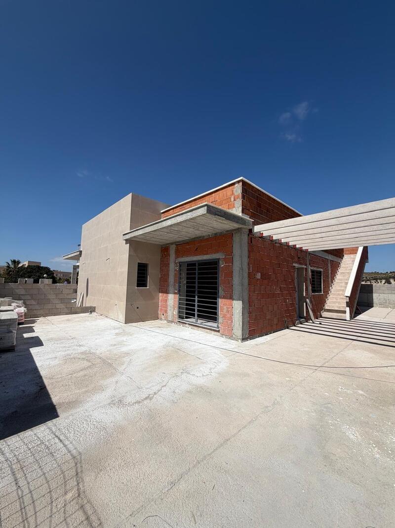 3 bedroom Villa for sale 3 bedroom Villa for sale