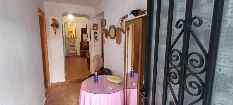 6 bedroom Country House for sale 6 bedroom Country House for sale