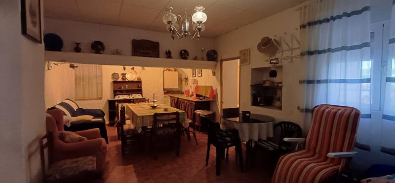 6 bedroom Country House for sale 6 bedroom Country House for sale