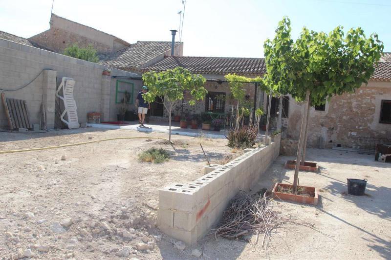 Country House for sale in Pinoso, Alicante