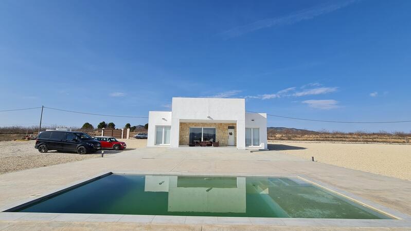 3 bedroom Villa for sale