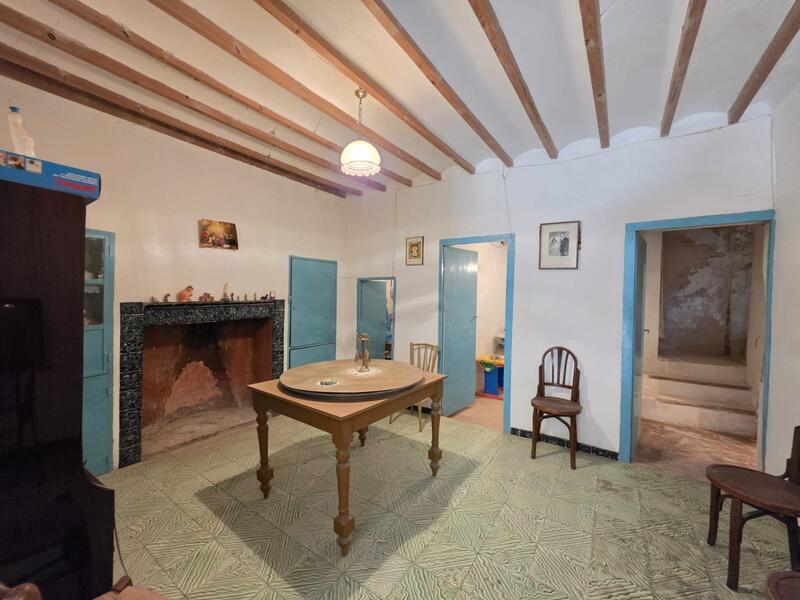 5 bedroom Townhouse for sale 5 bedroom Townhouse for sale