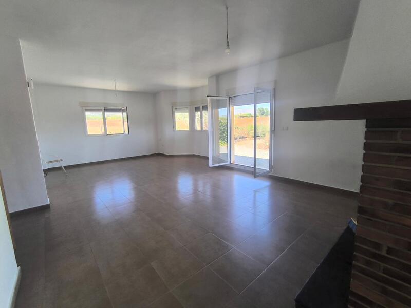 3 bedroom Country House for sale