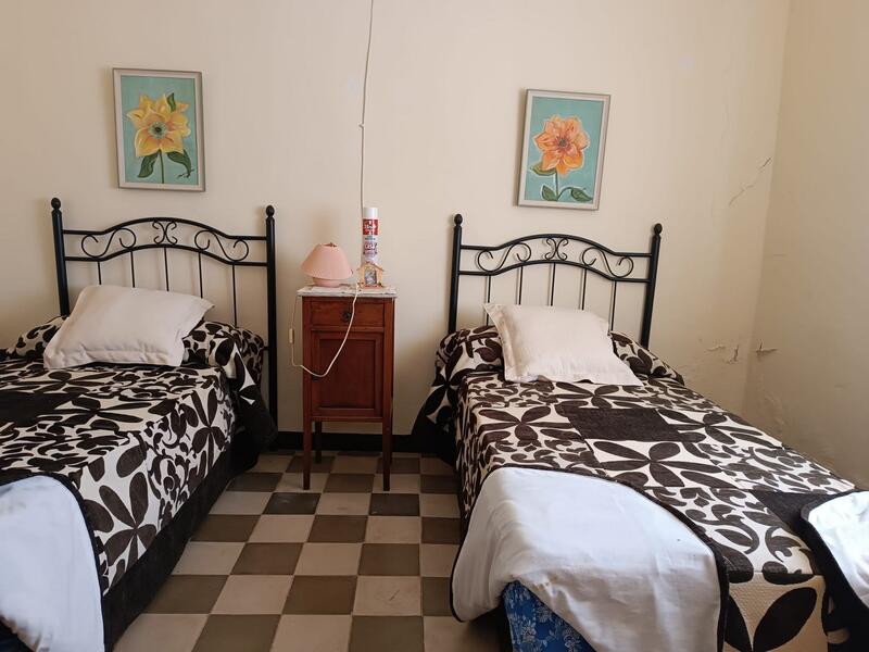 5 bedroom Country House for sale