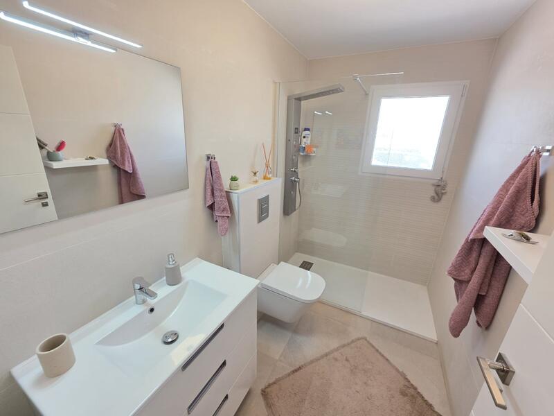 3 bedroom Villa for sale 3 bedroom Villa for sale