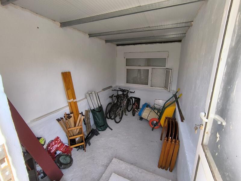 2 bedroom Country House for sale 2 bedroom Country House for sale