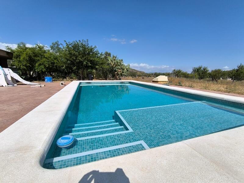 2 bedroom Country House for sale 2 bedroom Country House for sale