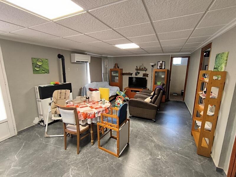 2 bedroom Country House for sale 2 bedroom Country House for sale