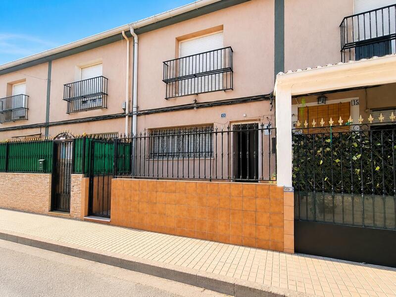 Radhus till salu i Pinoso, Alicante Radhus till salu i Pinoso, Alicante