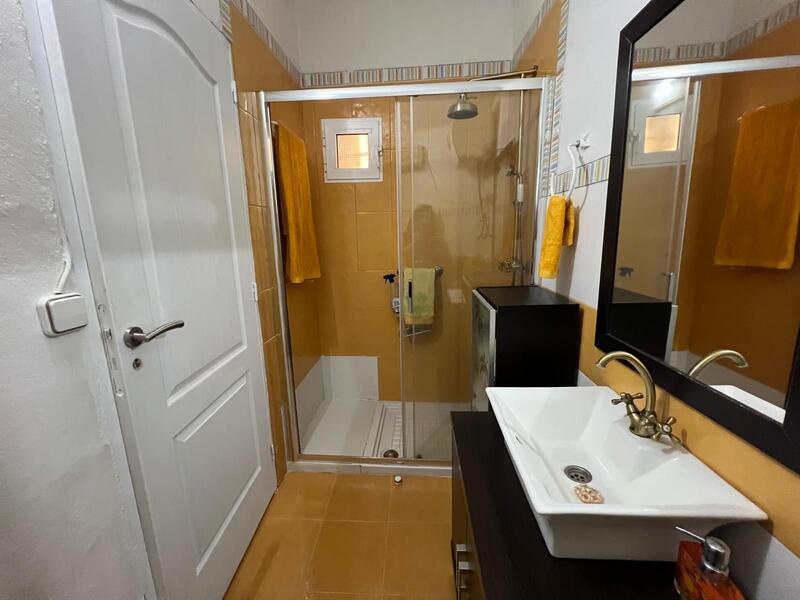 5 bedroom Country House for sale