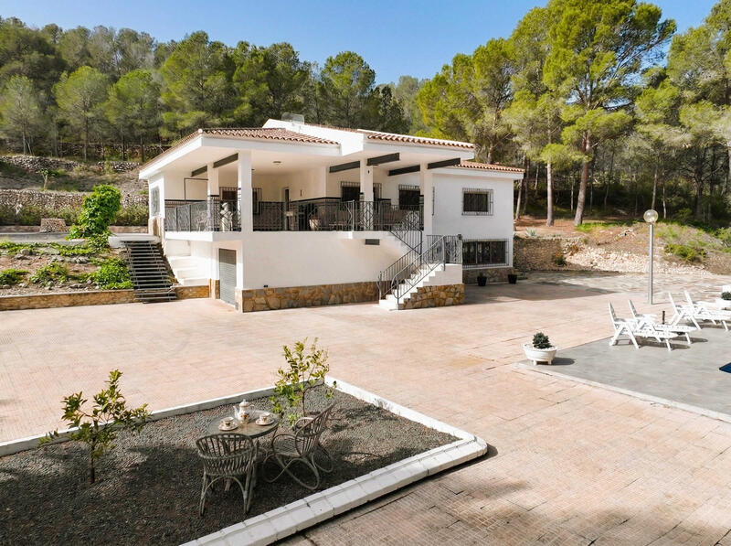 5 bedroom Villa for sale 5 bedroom Villa for sale