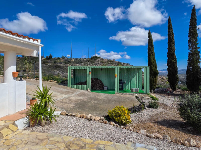 4 bedroom Villa for sale