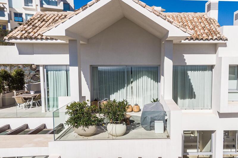3 bedroom Apartment for sale