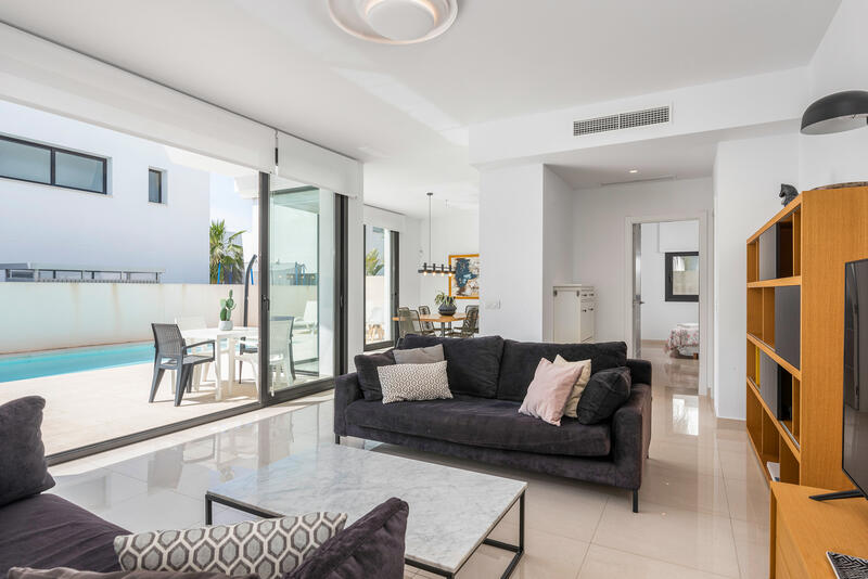 4 slaapkamer Villa Te koop