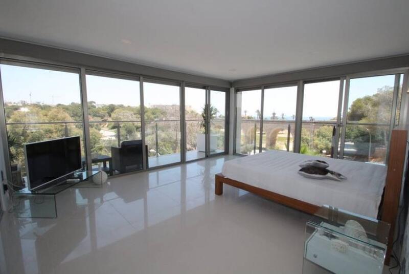 4 bedroom Cave House for sale