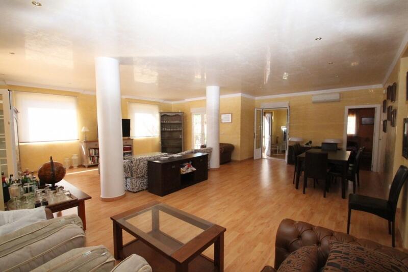 5 bedroom Cave House for sale