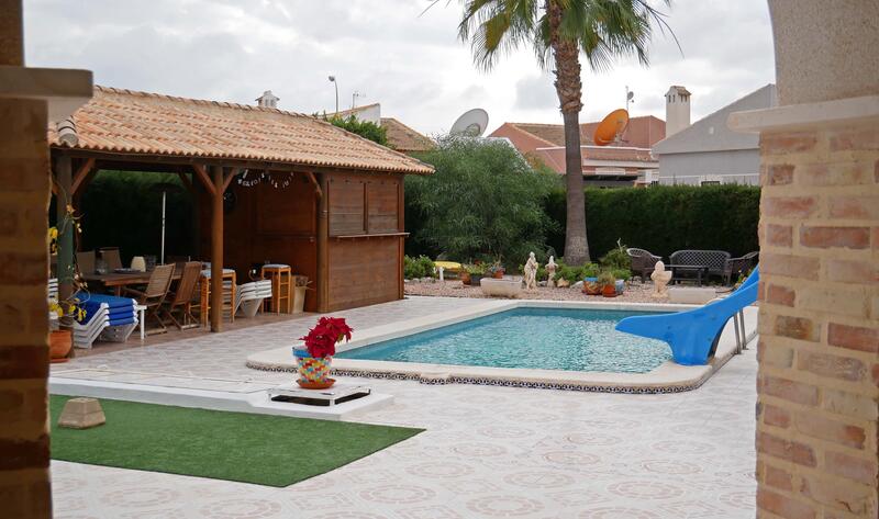 6 Cuarto Villa en venta