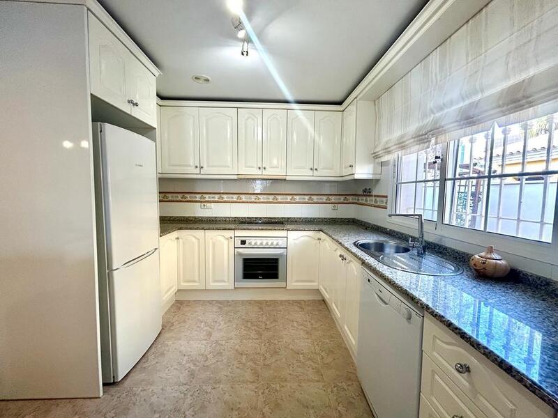 4 bedroom Villa for sale