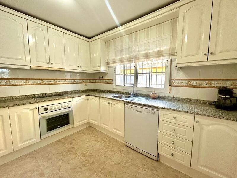 4 bedroom Villa for sale