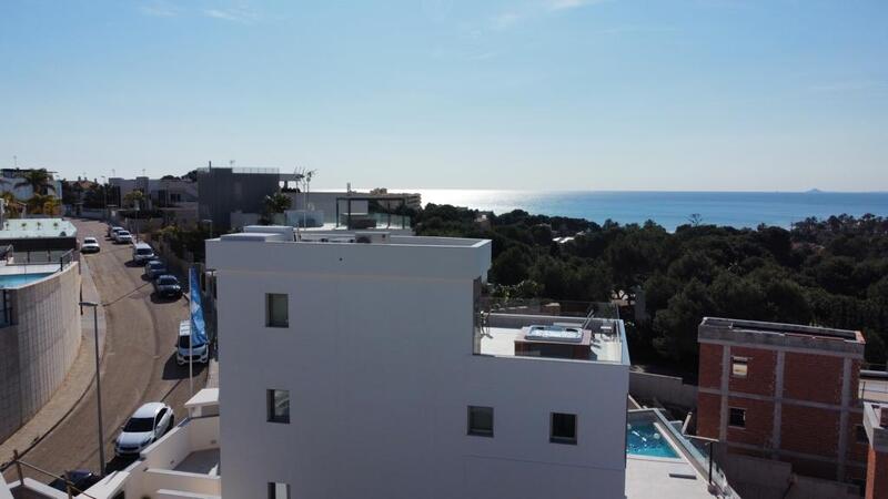 Villa till salu i Campoamor, Alicante