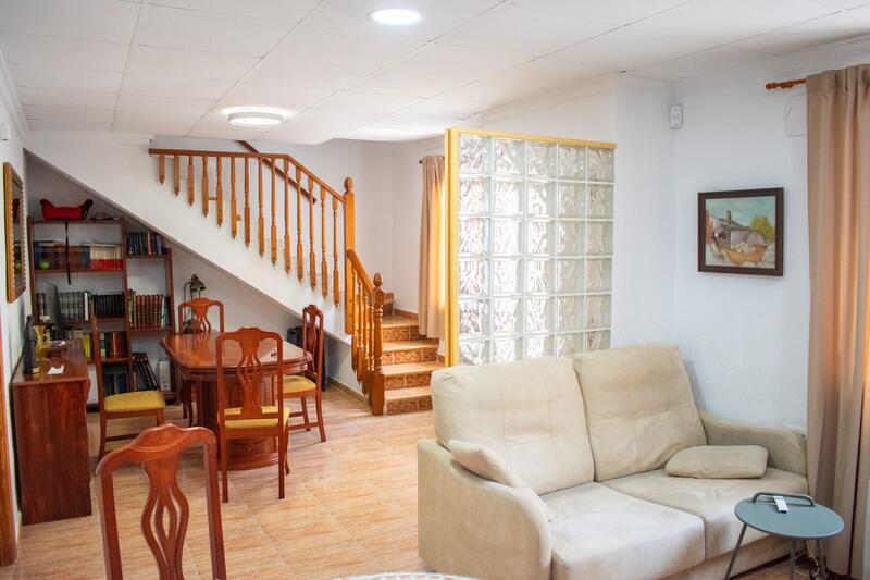 3 Schlafzimmer Stadthaus zu verkaufen