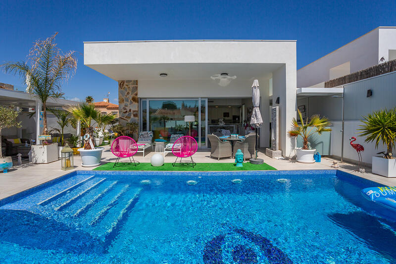 3 bedroom Villa for sale