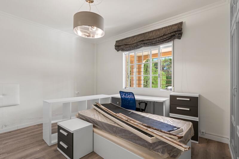 4 slaapkamer Villa Te koop