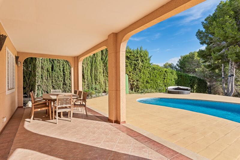 4 slaapkamer Villa Te koop