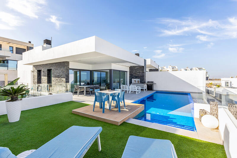 3 bedroom Villa for sale