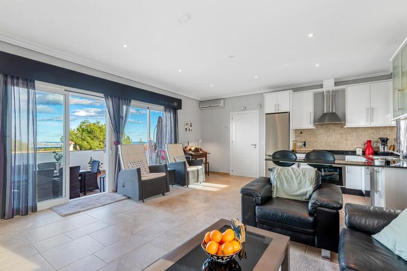 6 Cuarto Villa en venta