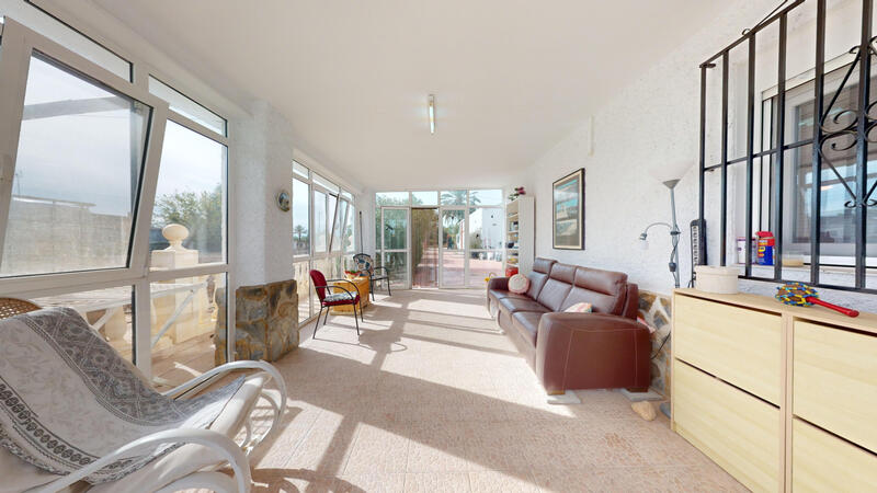 4 Cuarto Villa en venta