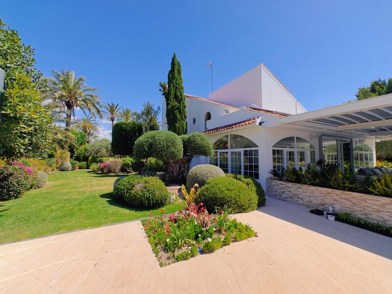 6 chambre Villa à vendre