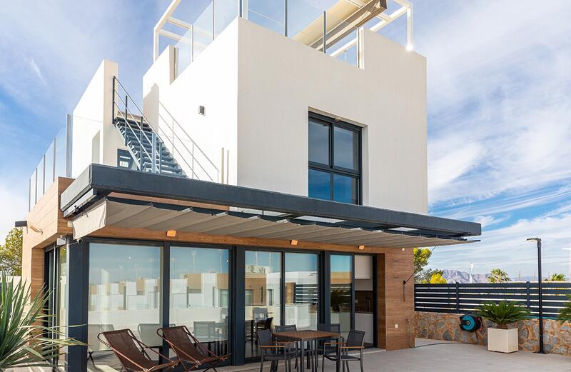 3 Cuarto Villa en venta