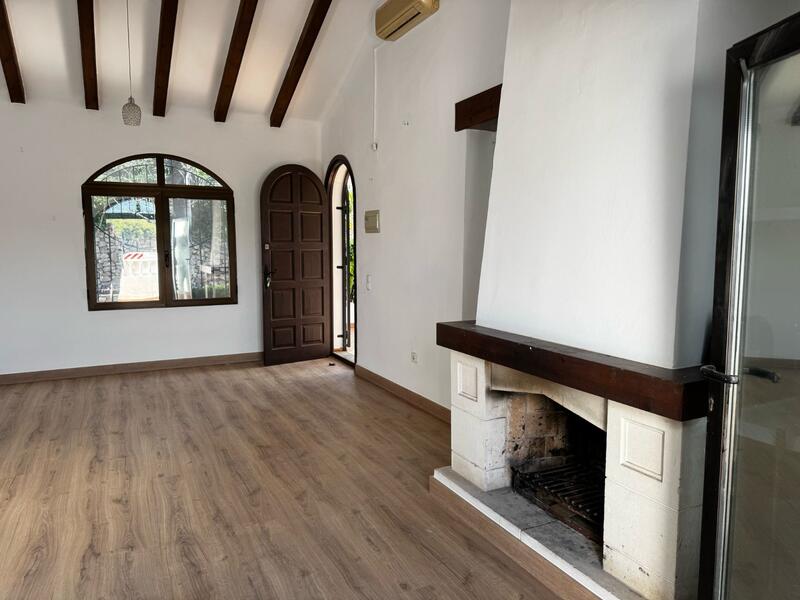 3 Cuarto Villa en venta