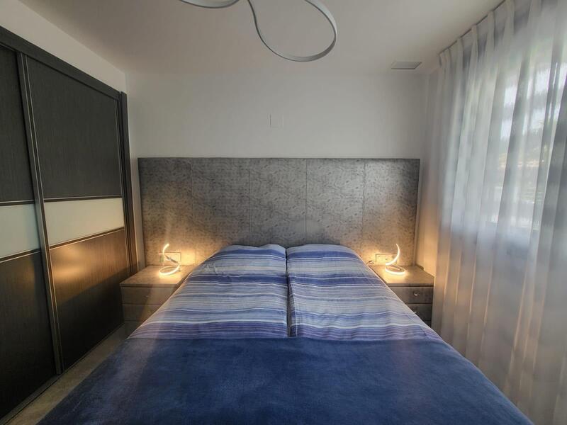 2 slaapkamer Appartement Te koop