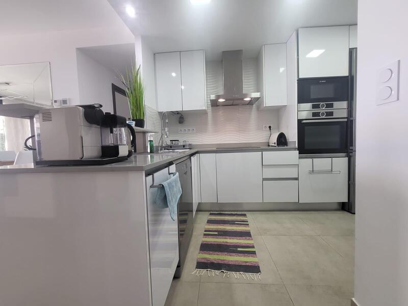 2 slaapkamer Appartement Te koop
