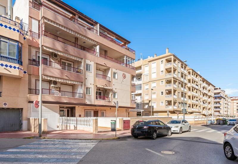Leilighet til salgs i Guardamar del Segura, Alicante