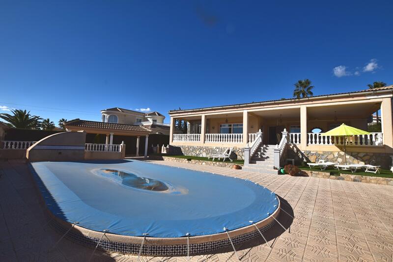 Villa till salu i Ciudad Quesada, Alicante