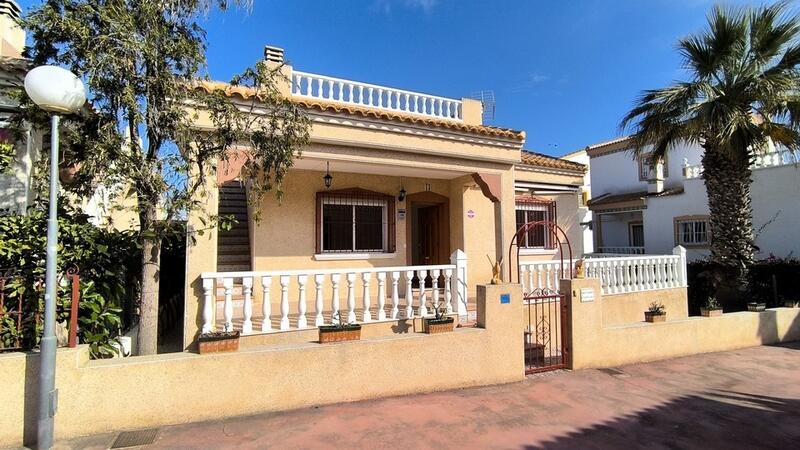 Villa zu verkaufen in Algorfa, Alicante