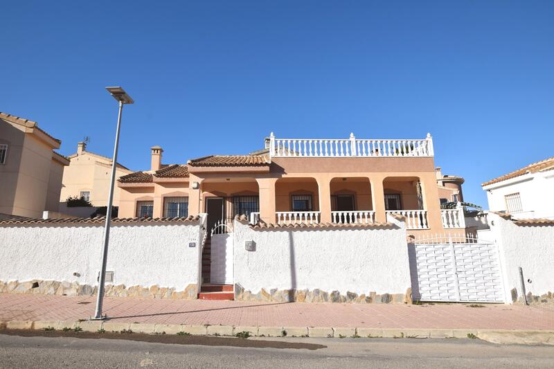 Villa en venta en Ciudad Quesada, Alicante