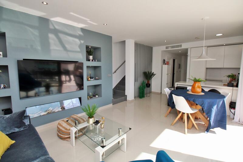 3 Cuarto Villa en venta