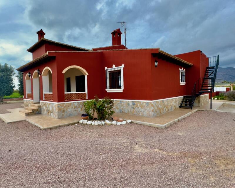 Деревенский Дом продается в Orihuela, Alicante