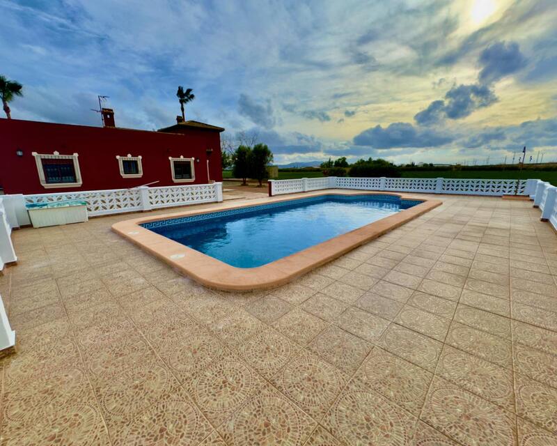 3 chambre Auberge à vendre