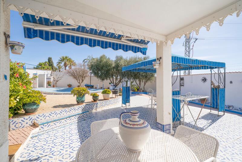 4 slaapkamer Villa Te koop