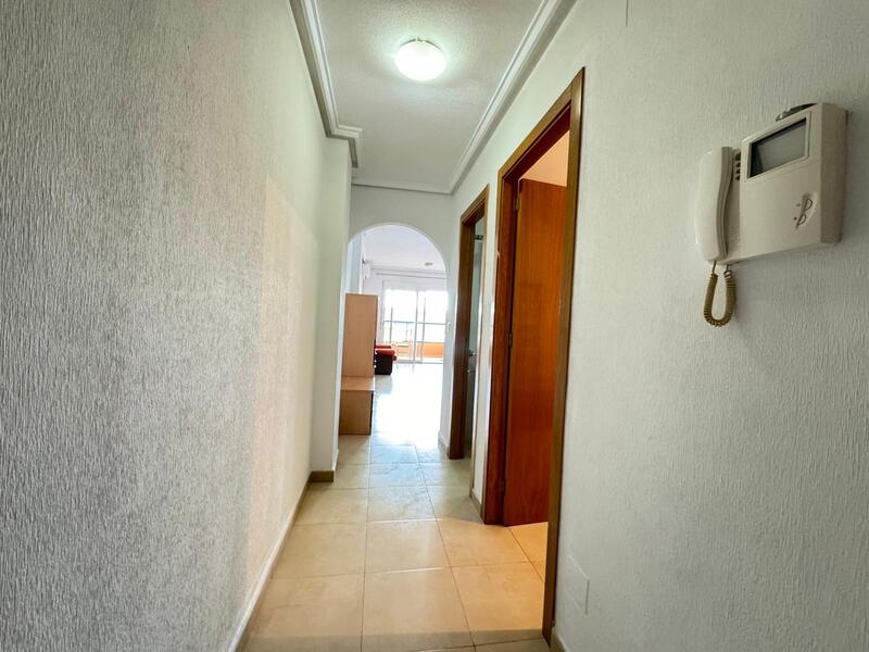 2 спальная комната квартира продается